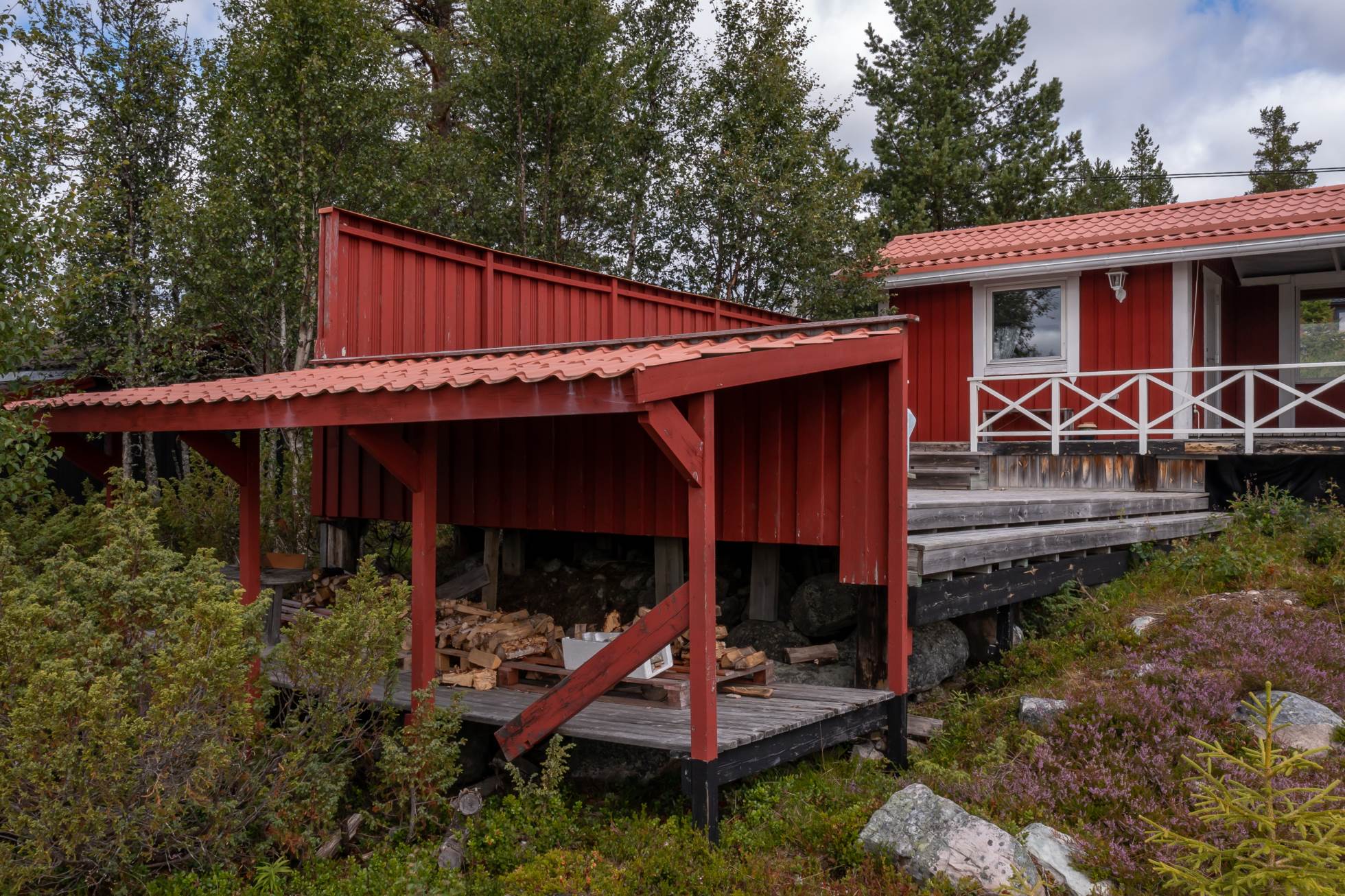 Fantastiskt läge i Hovärksbyn med spabad och renoverat badrum